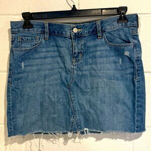 Old Navy women’s denim distressed short skirt